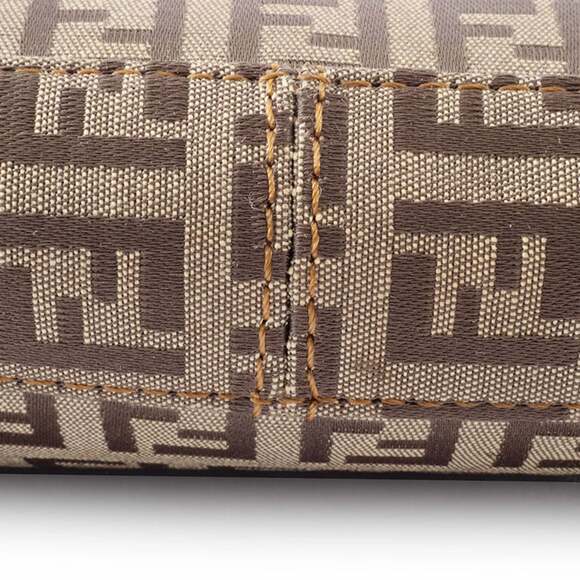 FENDI Cream Leather Zucca Shoulder Bag - Picture 7 of 16